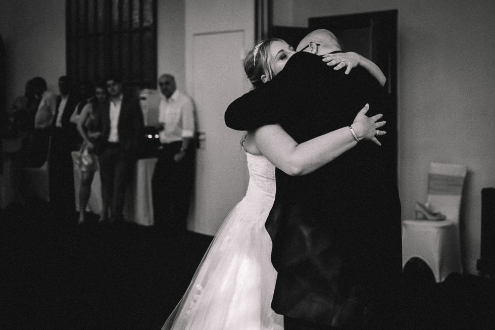 MILES VICTORIA DOCUMENTARY WEDDING PHOTOGRAPHY WORCESTER STANBROOK ABBEY 113 MILES VICTORIA DOCUMENTARY WEDDING PHOTOGRAPHY WORCESTER STANBROOK ABBEY 113